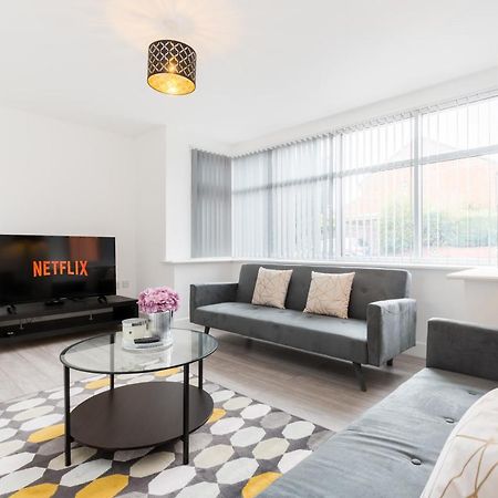 Birmingham Estate I By Prime Stays Esterno foto